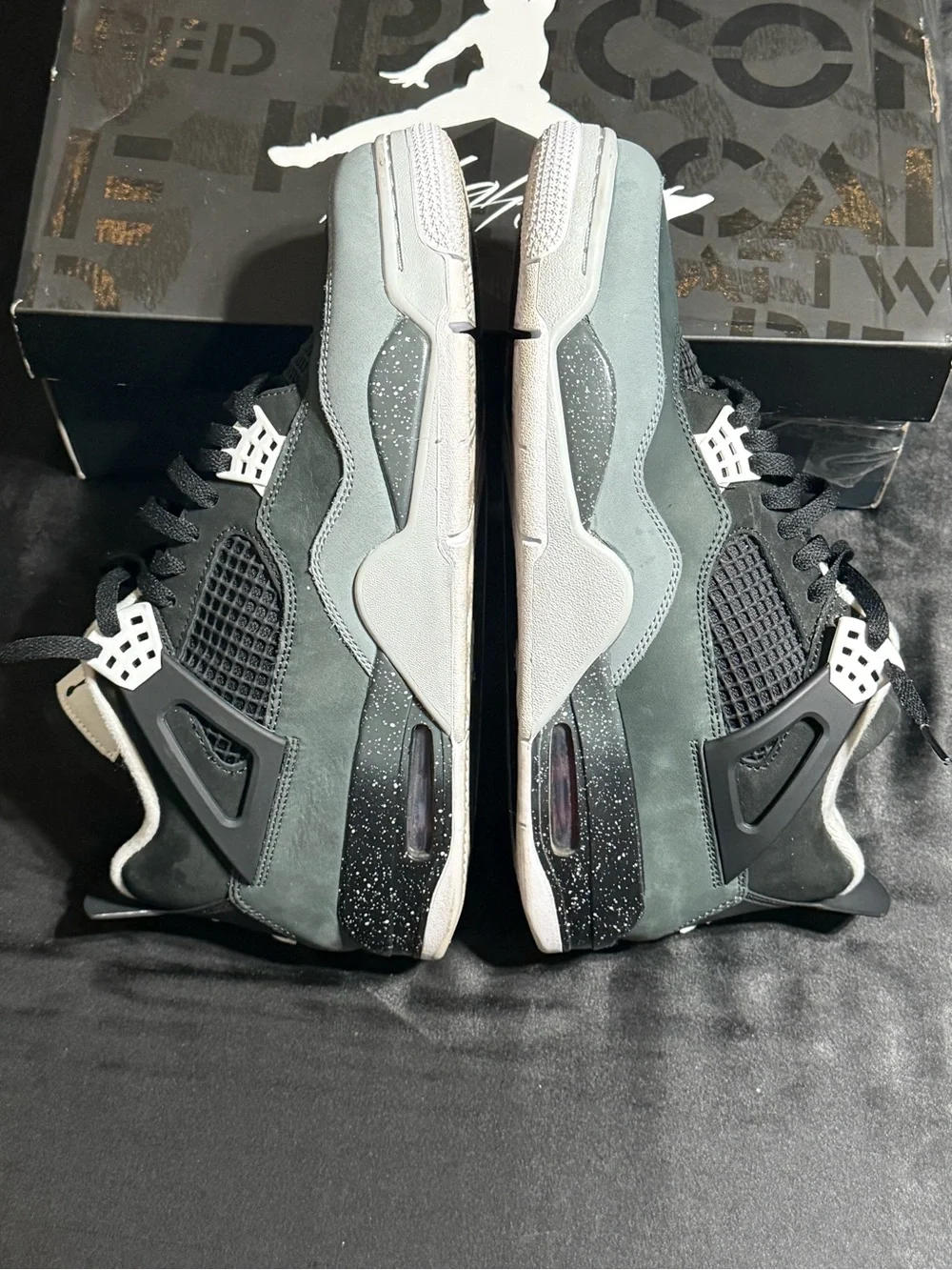 Men's Size 12 - Jordan 4 Retro Fear (2024)